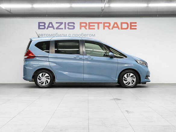 2020 Honda Freed II Рестайлинг, синий, 1699000 рублей - вид 3