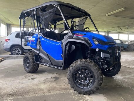 2022 Honda Pioneer, красный, 3400000 рублей, вид 1