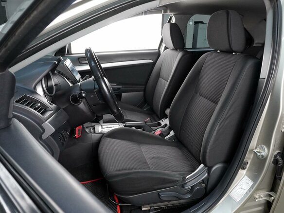 2011 Mitsubishi Lancer X Рестайлинг, бежевый, 461000 рублей - вид 9