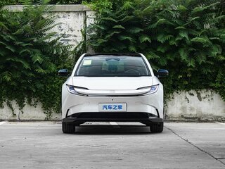 2026 Toyota bZ5 550, белый, 4181000 рублей, вид 2