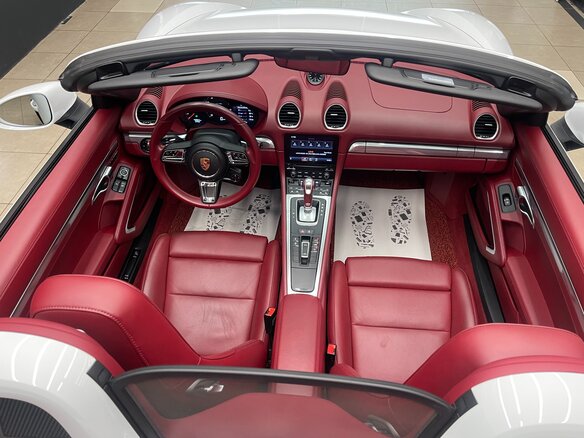 2018 Porsche Boxster IV 718 (982), белый, 6700000 рублей - вид 15