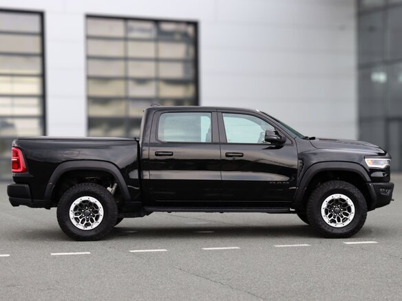 2026 Ram 1500 RHO V Рестайлинг, чёрный, 13290000 рублей - вид 6