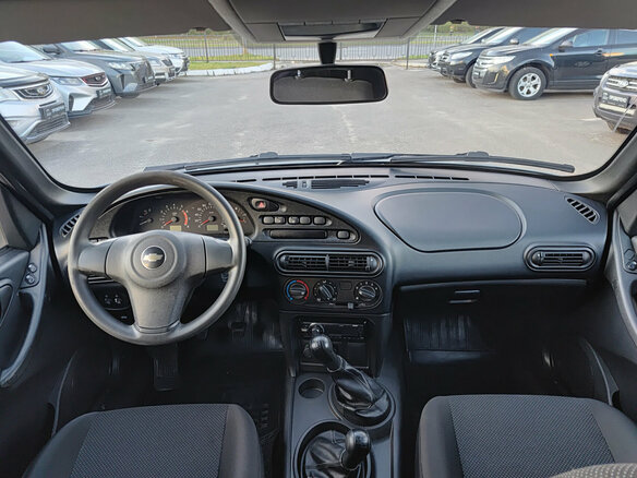 2015 Chevrolet Niva I Рестайлинг, серый, 620000 рублей - вид 13