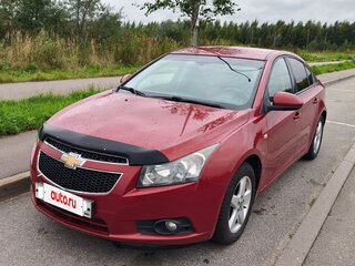 2010 Chevrolet Cruze I, красный, 750000 рублей, вид 4