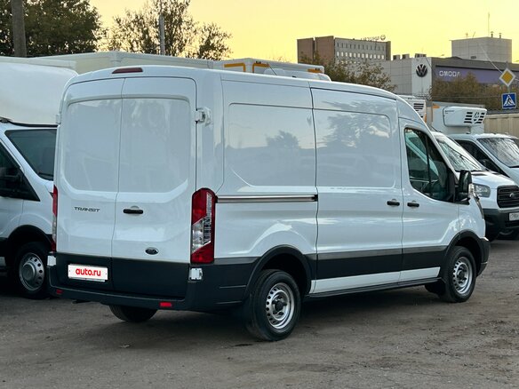 2019 Ford Transit, белый - вид 2