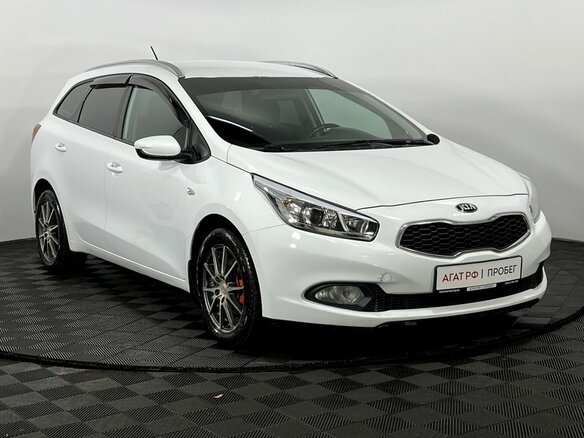 2014 Kia Ceed II, белый, 980000 рублей - вид 3