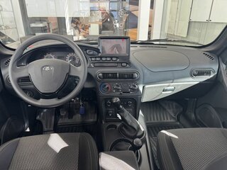 2026 Lada (ВАЗ) Niva Travel I Рестайлинг, чёрный, 1717000 рублей, вид 3