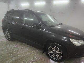2008 Volkswagen Tiguan I, чёрный, 1100000 рублей, вид 3