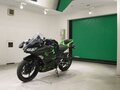 2023 Kawasaki Ninja 400, чёрный, 757000 рублей - вид 3