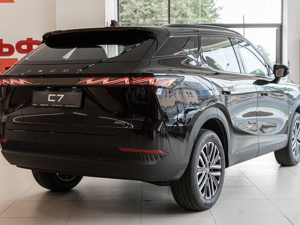 2026 Omoda C7, чёрный, 3499000 рублей - вид 5