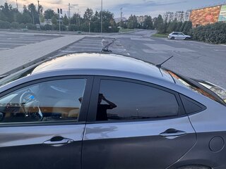 2012 Hyundai Solaris I, серый, 735000 рублей, вид 4