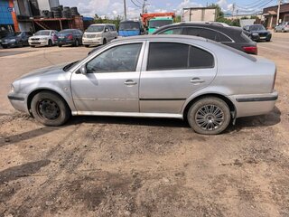 2004 Skoda Octavia I (A4) Рестайлинг, белый, 245000 рублей, вид 2