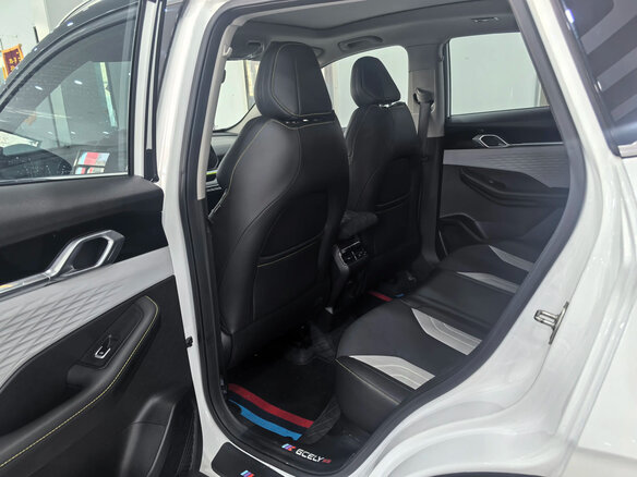 2022 Geely Coolray I, белый - вид 12