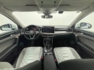 2022 Volkswagen Tayron I Рестайлинг, белый, 2430000 рублей, вид 5