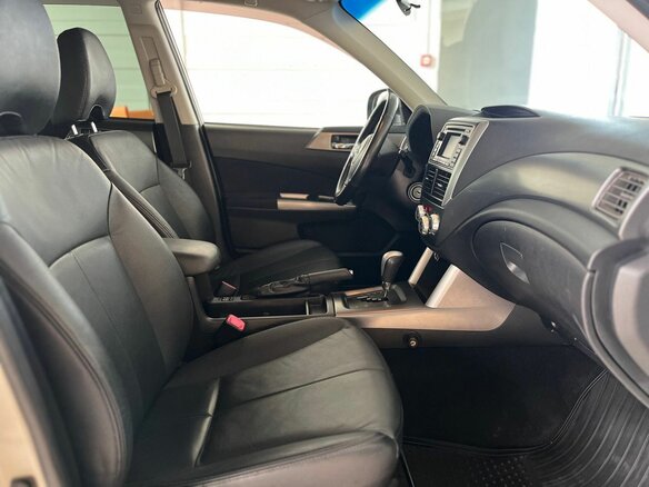 2012 Subaru Forester III Рестайлинг, белый, 1094000 рублей - вид 21