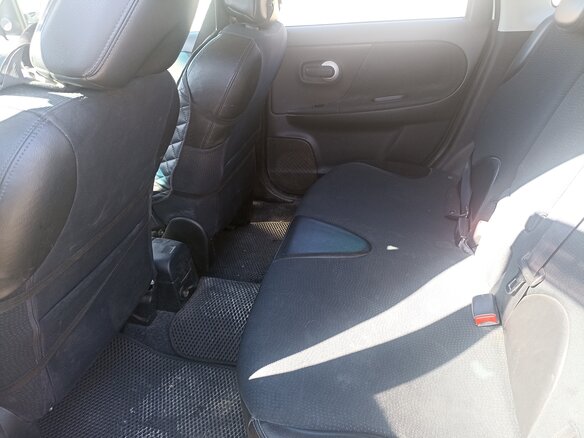 2013 Nissan Note I Рестайлинг, белый, 425000 рублей - вид 9