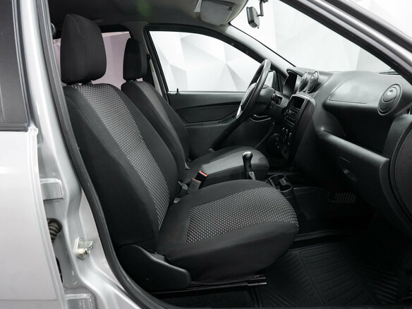 2016 Lada (ВАЗ) Granta I, серебристый, 371000 рублей - вид 10