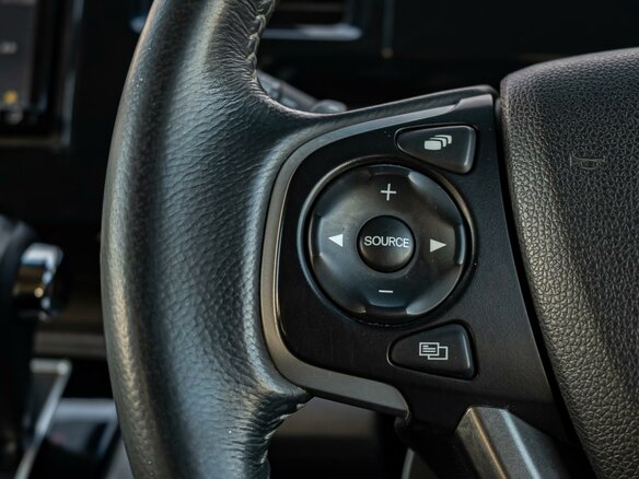 2019 Honda Stepwgn Spada V Рестайлинг, чёрный, 2285000 рублей - вид 19