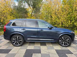 2023 Volvo XC90 B5 II Рестайлинг 1, серебристый, 6549000 рублей, вид 3