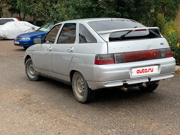2008 Lada (ВАЗ) 2112, серебристый, 100000 рублей - вид 2