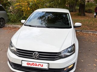 2016 Volkswagen Polo V Рестайлинг, белый, 1100000 рублей, вид 2