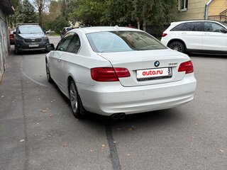 2012 BMW 3 серии 325i V (E90/E91/E92/E93) Рестайлинг, белый, 1500000 рублей, вид 3