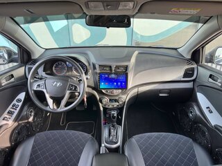 2016 Hyundai Solaris I Рестайлинг, чёрный, 1065000 рублей, вид 2