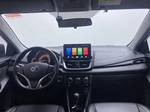 2022 Toyota Yaris L XP150 Рестайлинг, белый, 948000 рублей - вид 12