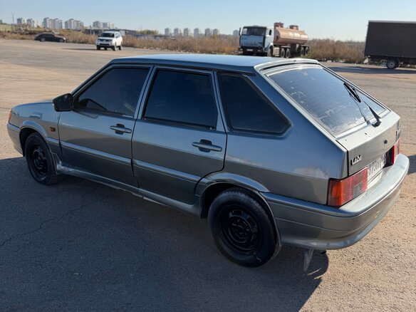 2006 Lada (ВАЗ) 2114, серый, 135000 рублей - вид 5