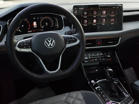 2023 Volkswagen Tayron I Рестайлинг, чёрный, 1980000 рублей - вид 7