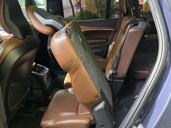 2018 Volvo XC90 Recharge II, синий, 4600000 рублей - вид 6