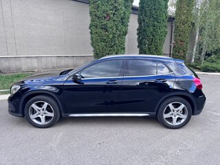2015 Mercedes-Benz GLA 200 I (X156), чёрный, 1950000 рублей, вид 5