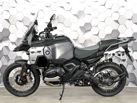 2026 BMW R 1300 GS Adventure, чёрный, 3200000 рублей, вид 4