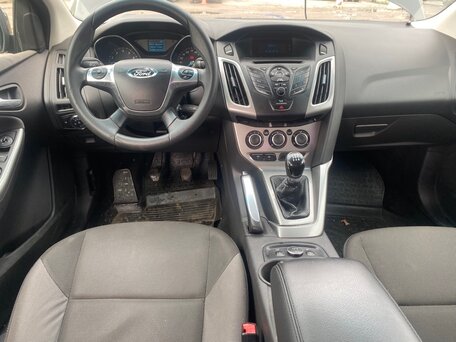 2013 Ford Focus III, чёрный, 637000 рублей, вид 5