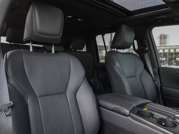 2025 Lexus LX 700h IV, белый, 22660000 рублей - вид 10