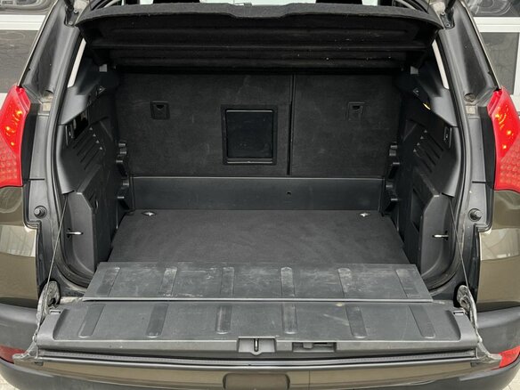 2011 Peugeot 3008 I, коричневый, 770000 рублей - вид 19