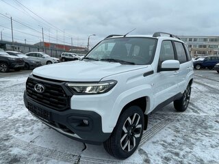 2026 Lada (ВАЗ) Niva Travel I Рестайлинг, белый, 1789000 рублей, вид 1
