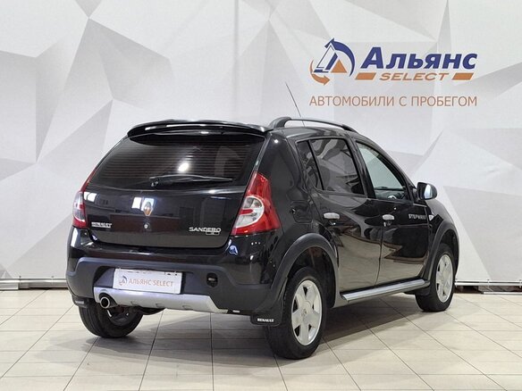 2011 Renault Sandero Stepway I, чёрный, 580000 рублей - вид 2