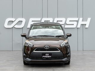 2015 Toyota Sienta II, коричневый, 1525000 рублей, вид 3