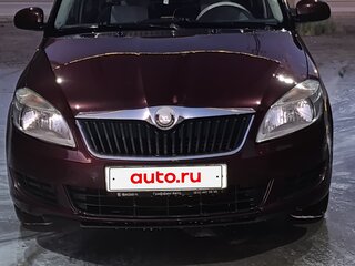 2010 Skoda Fabia II Рестайлинг, красный, 430000 рублей, вид 2