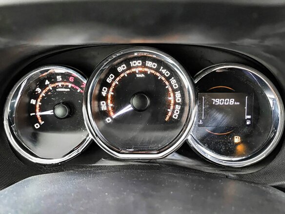 2023 Lada (ВАЗ) Largus I Рестайлинг, белый, 1150000 рублей - вид 12