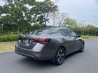 2022 Nissan Sylphy IV (B18), серый, 1387000 рублей, вид 4