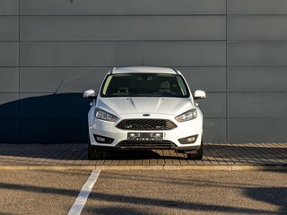 2017 Ford Focus III Рестайлинг, белый, 1095000 рублей, вид 2