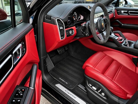2021 Porsche Cayenne Coupé III, чёрный, 9270000 рублей - вид 22