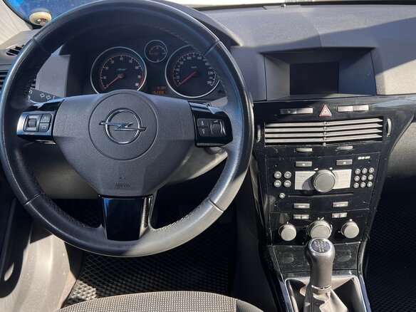 2011 Opel Astra H Рестайлинг, серый, 700000 рублей - вид 15