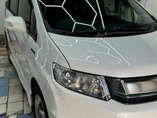 2016 Honda Freed Spike I Рестайлинг 2, белый, 1350000 рублей, вид 1