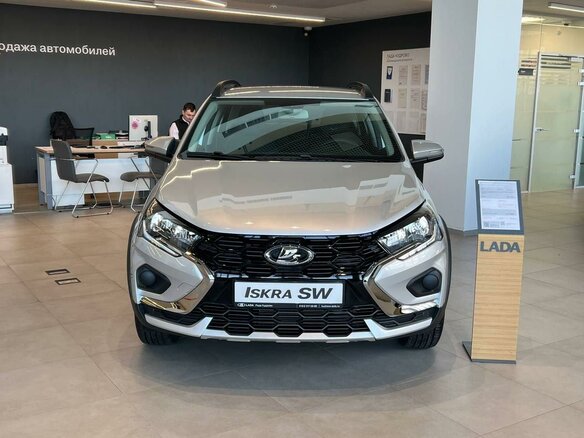 2026 Lada (ВАЗ) Iskra SW Cross, серебристый, 1847000 рублей - вид 1