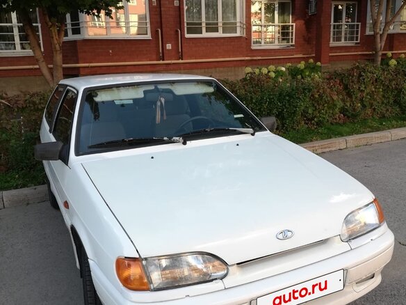 2010 Lada (ВАЗ) 2113, белый, 220000 рублей - вид 1