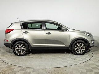 2014 Kia Sportage III Рестайлинг, серебристый, 1349585 рублей, вид 4