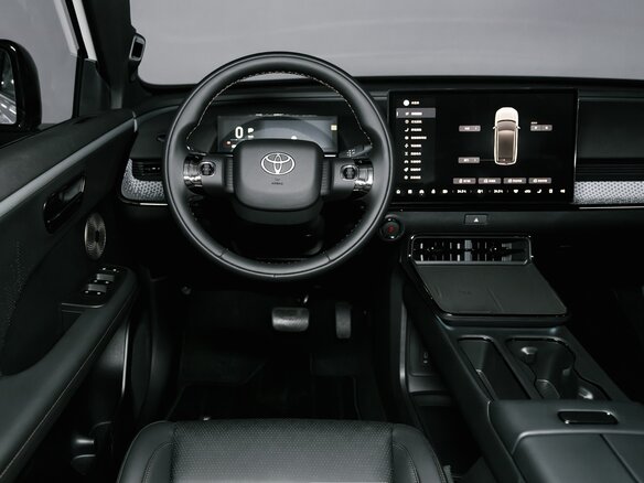 2026 Toyota bZ3X 58.3 kWh, белый, 2933000 рублей - вид 22